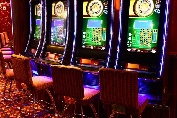 bento 123 platform overview showing slots, live casino, and sportsbook